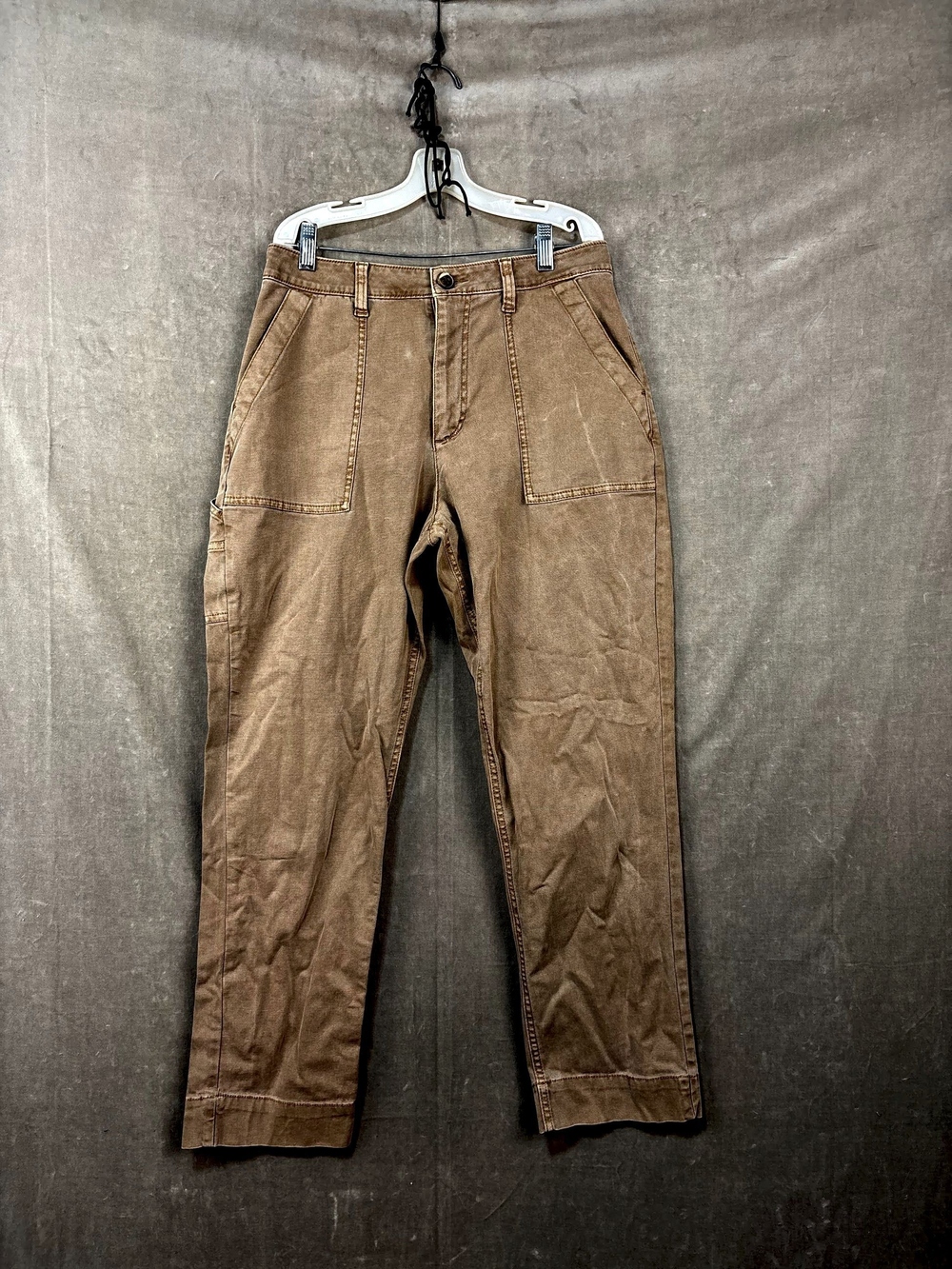 Old Navy Tan Cargo Pants with Multiple Pockets, Size 4
